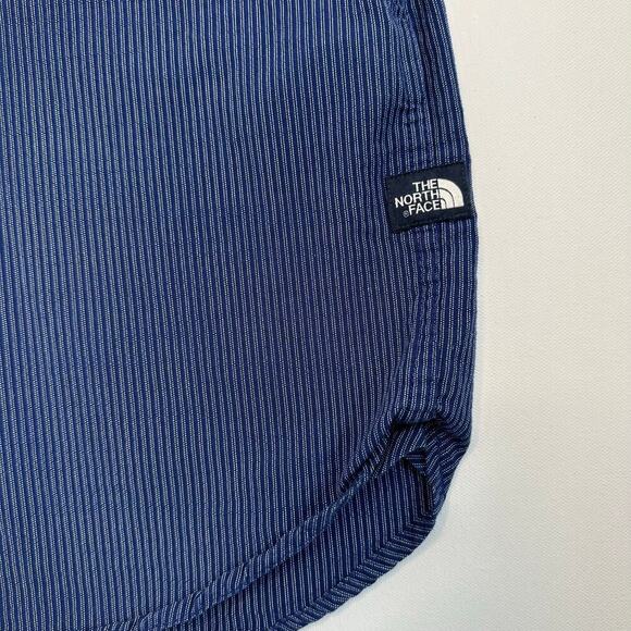 The North Face Mini Stripe Men’s Button Front Shirt - Picture 3 of 6